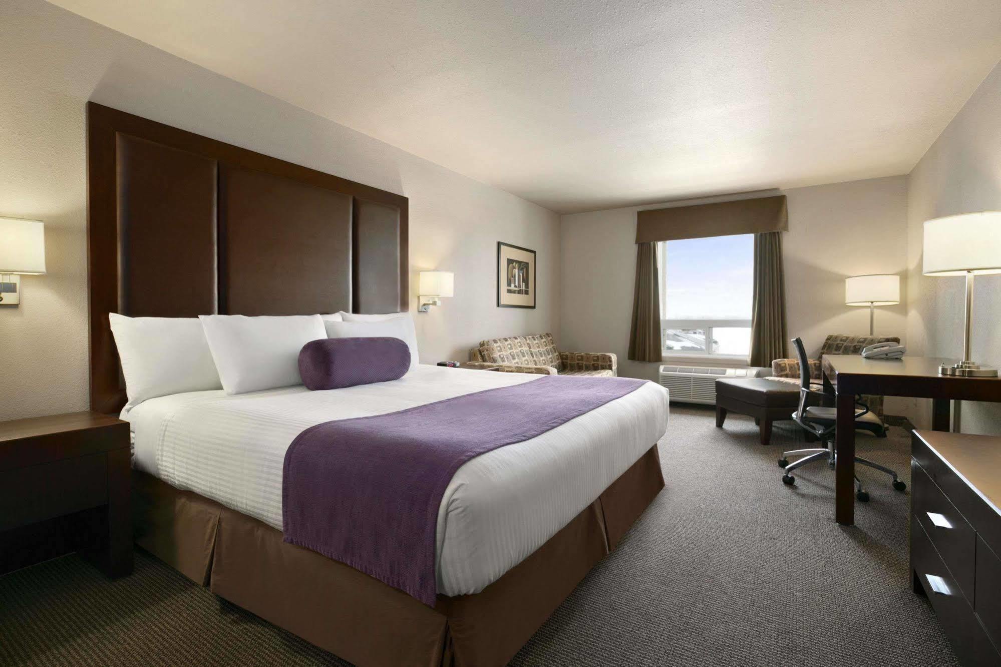 Days Inn By Wyndham Regina Exterior foto